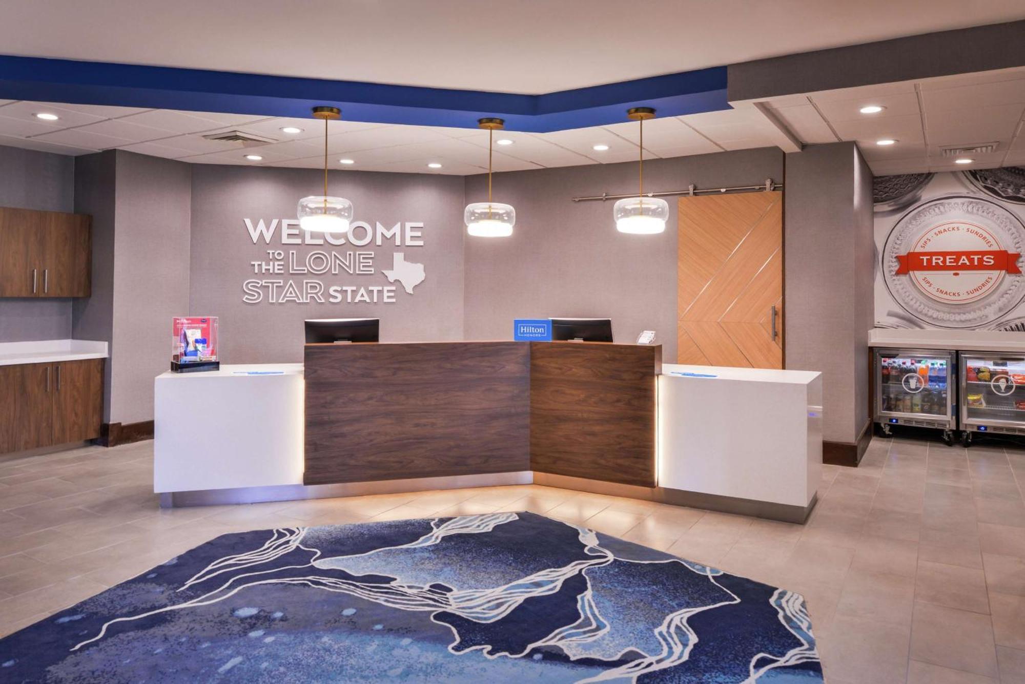 Hampton Inn & Suites Legacy Park-Фріско Екстер'єр фото